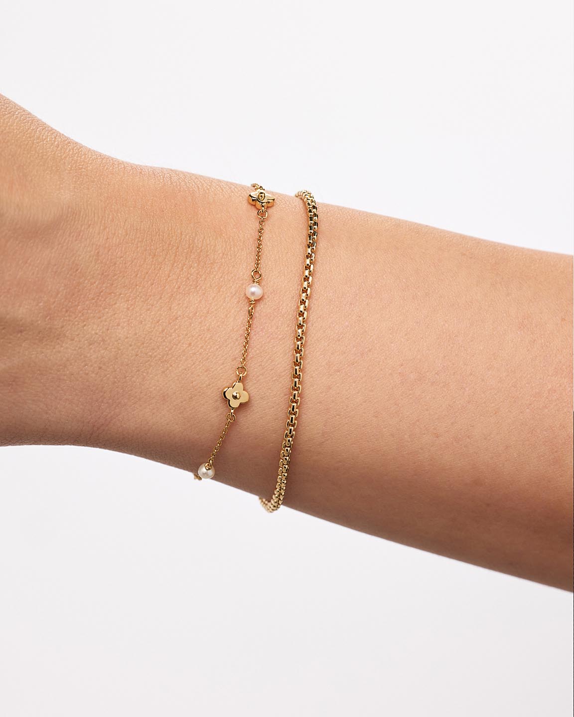 Hannah Flower Bracelet