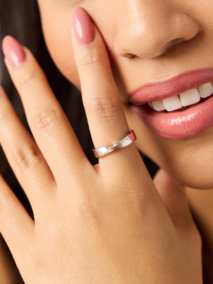 Eliora Band Ring