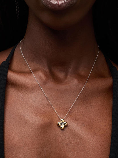 Liora Pendant Flower Necklace
