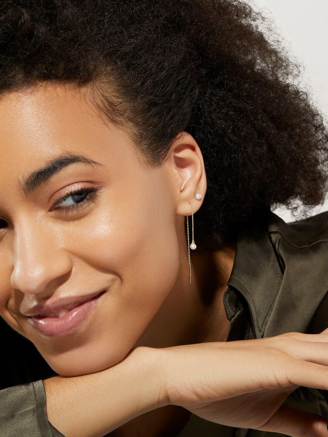 Abrielle Pearl Threader Earrings