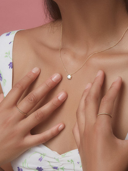 Saya Mother of Pearl Inlay Flower Pendant