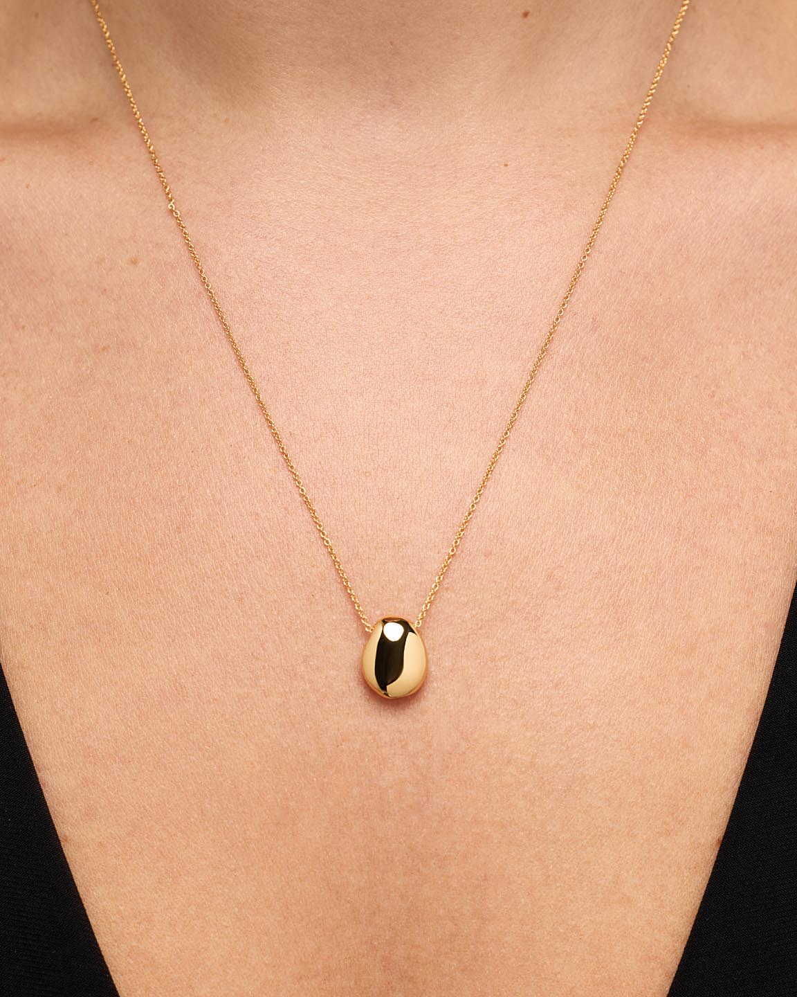 Pebble Mini Necklace