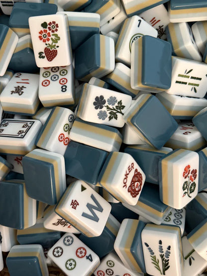 Laken Tile Set