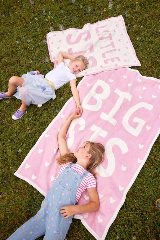 Little Sis Mini Blanket: Mini